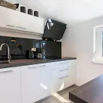Adrijana 2 Apartamento